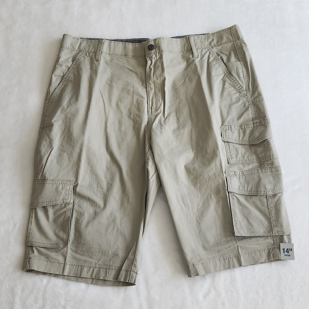 🩳 George Men’s Tan Cargo Messenger Shorts – Size 42, NWT, 14” Inseam - Picture 9 of 12
